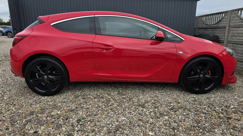OPEL Astra -