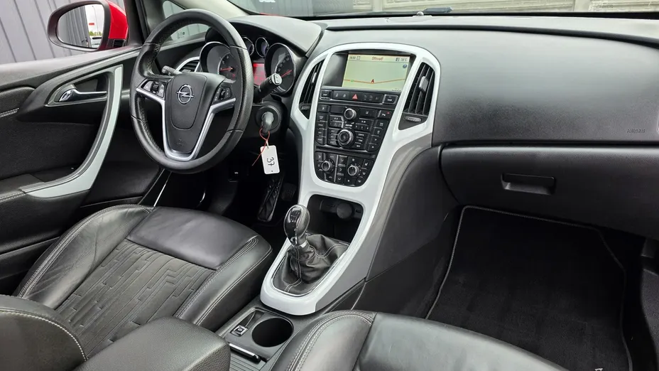 OPEL Astra -