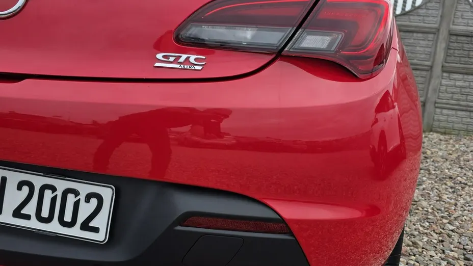 OPEL Astra -