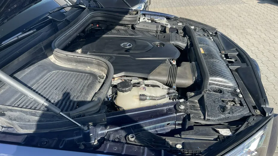 MERCEDES-BENZ GLE -
