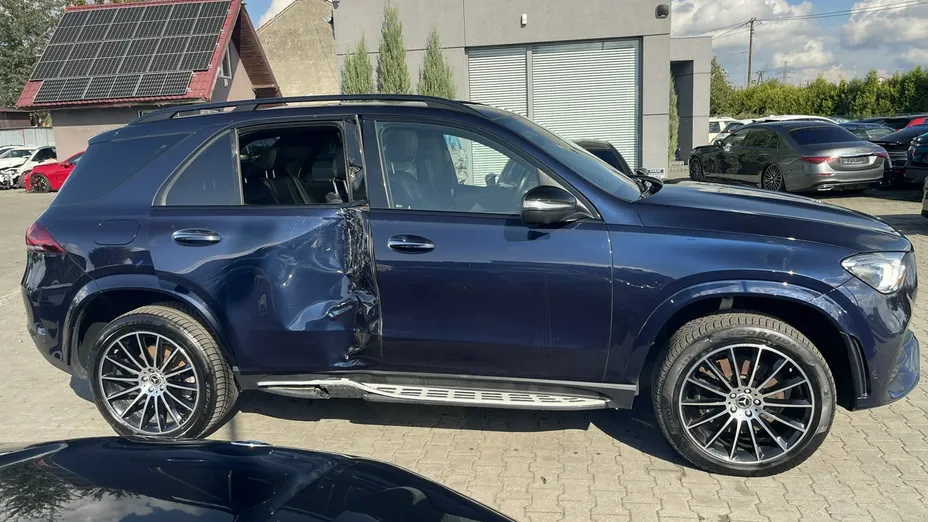 MERCEDES-BENZ GLE -