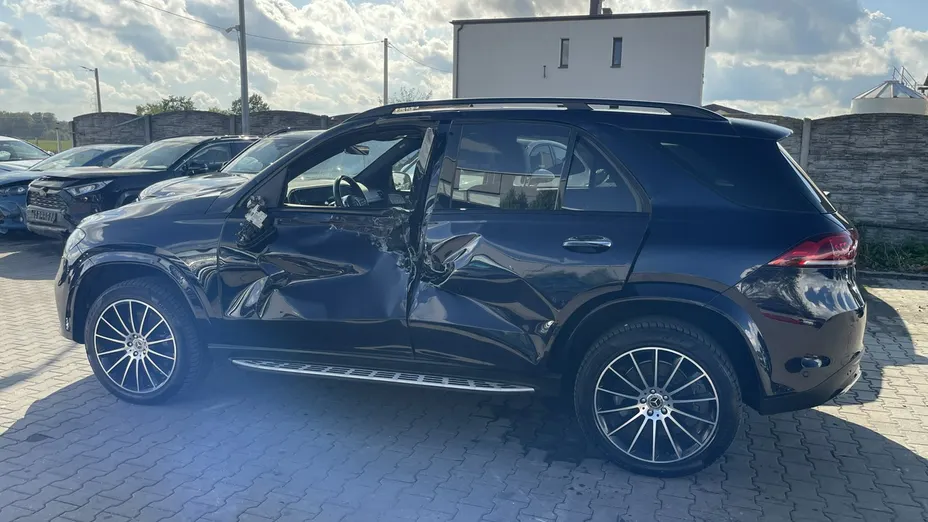 MERCEDES-BENZ GLE -