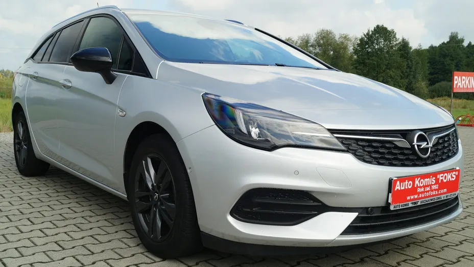 OPEL Astra -