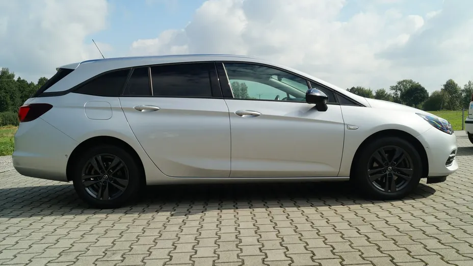 OPEL Astra -
