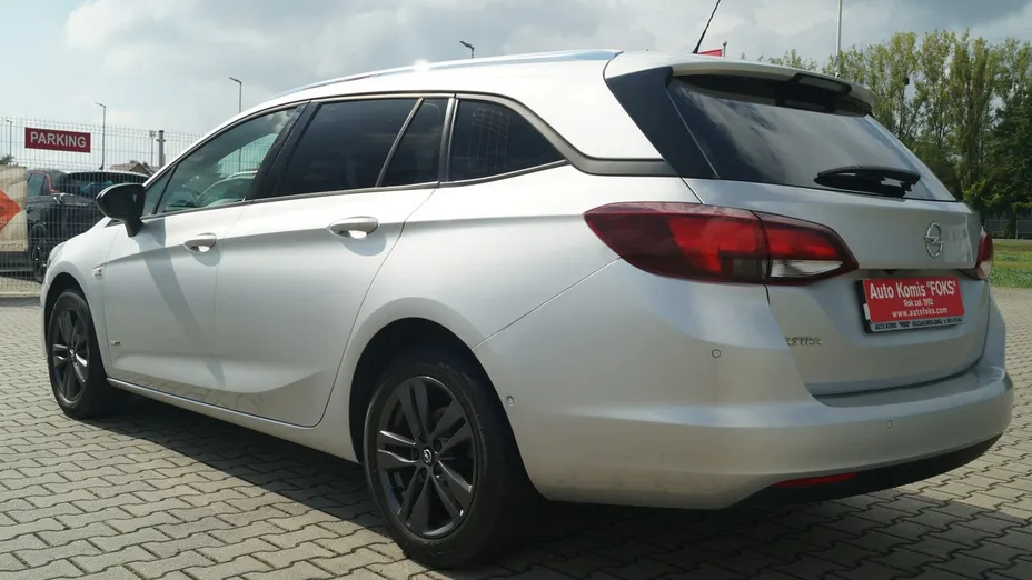 OPEL Astra -