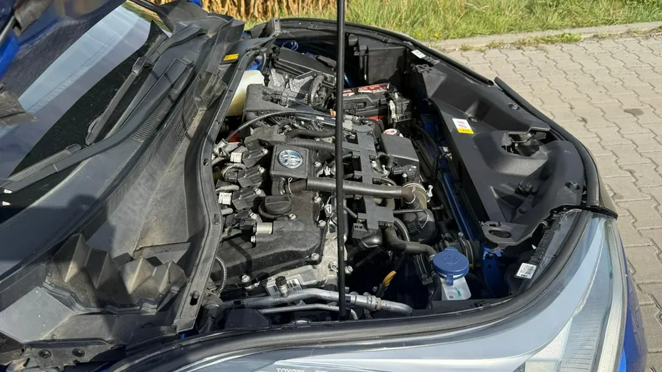 TOYOTA C-HR -