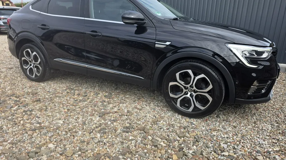 RENAULT Arkana -
