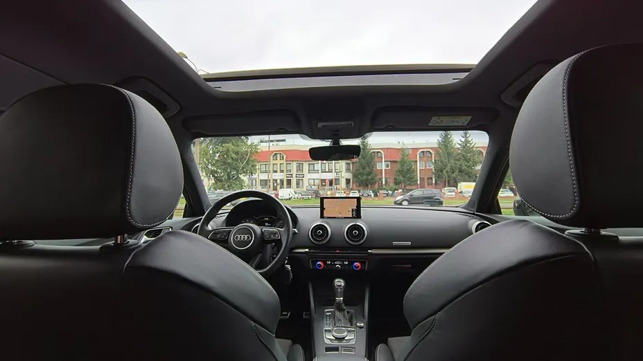 AUDI S3 Sportback -