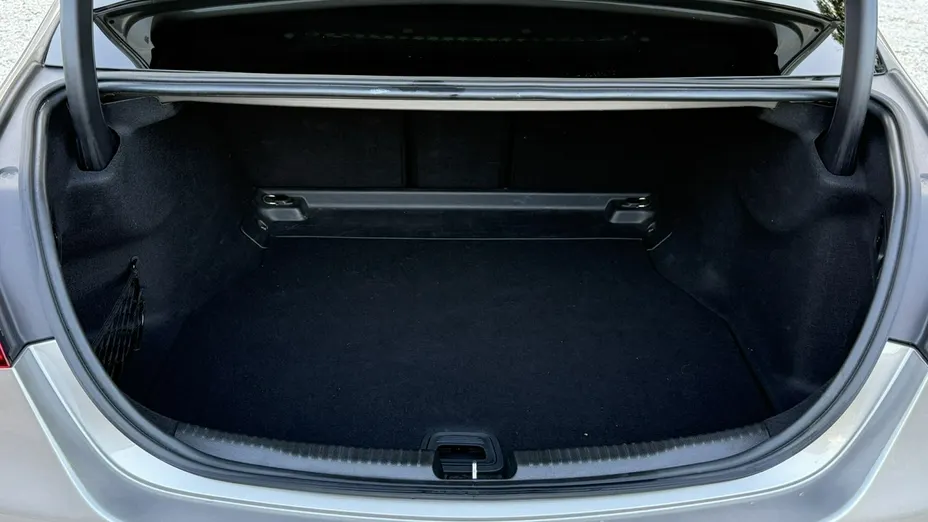 MERCEDES-BENZ C Klasa -