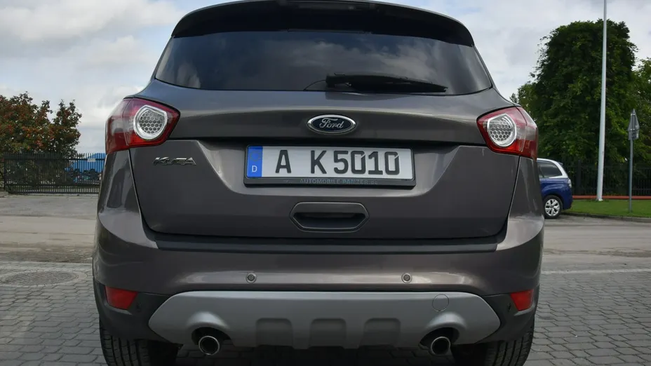 FORD Kuga -