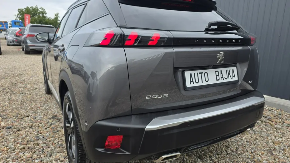 PEUGEOT 2008 -