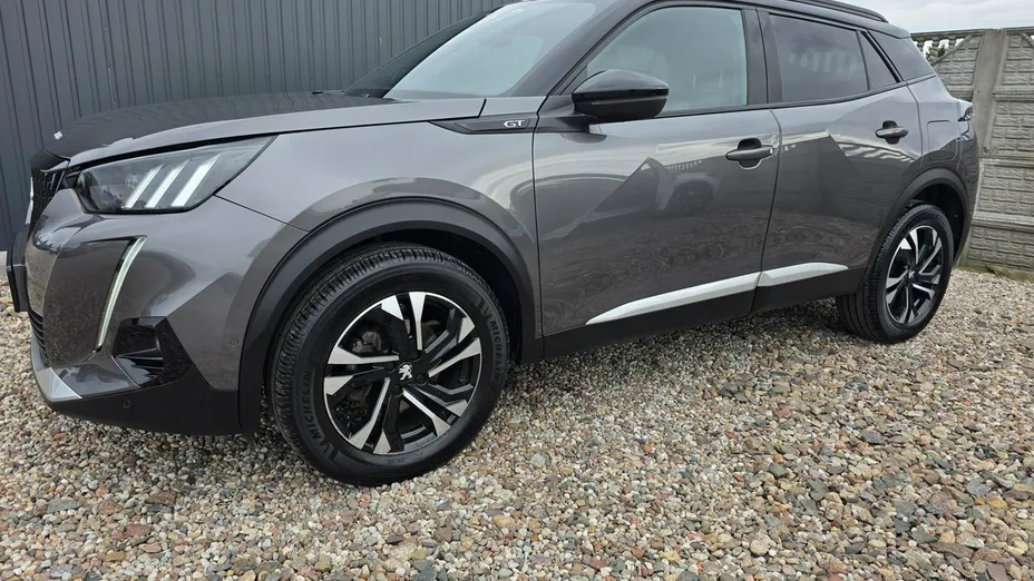 PEUGEOT 2008 -