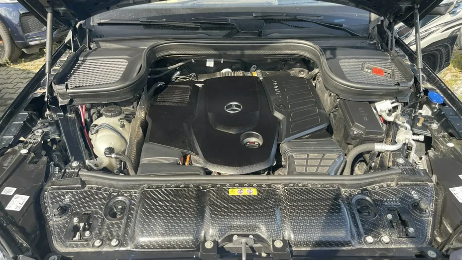 MERCEDES-BENZ GLS -