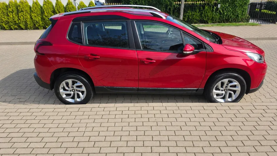 PEUGEOT 2008 -