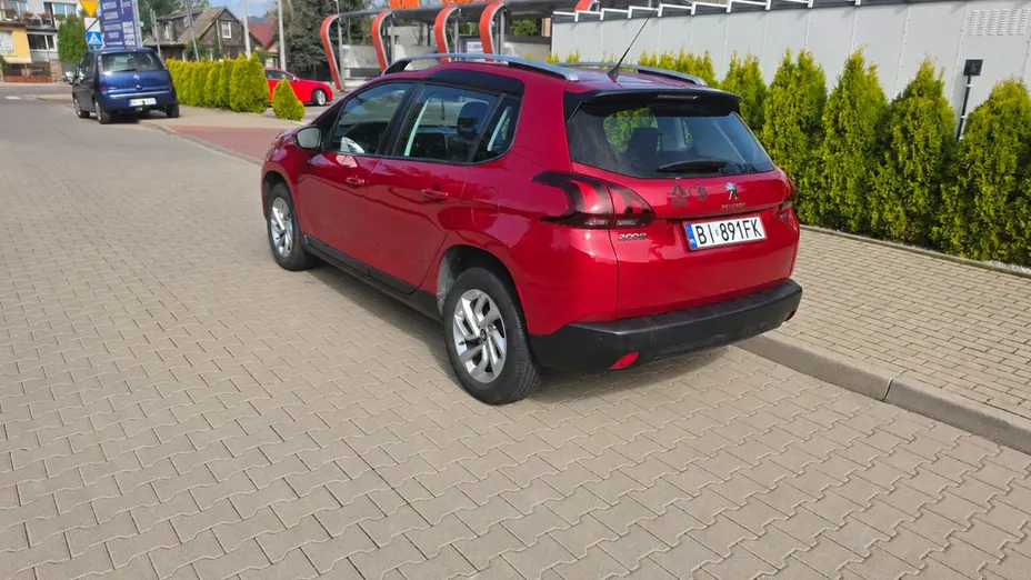PEUGEOT 2008 -