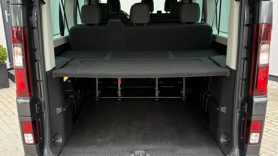 RENAULT Trafic -