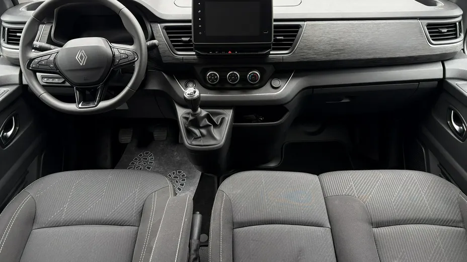 RENAULT Trafic -