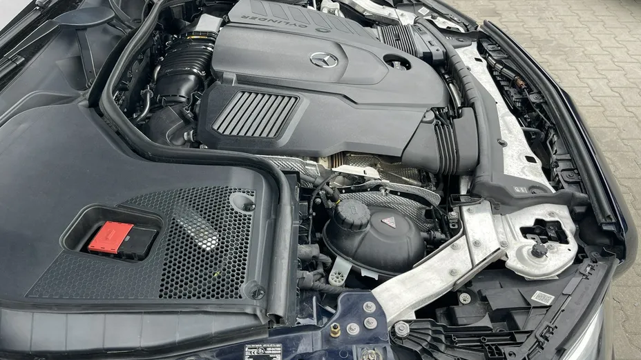 MERCEDES-BENZ E Klasa -