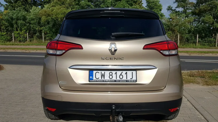 RENAULT Scenic -