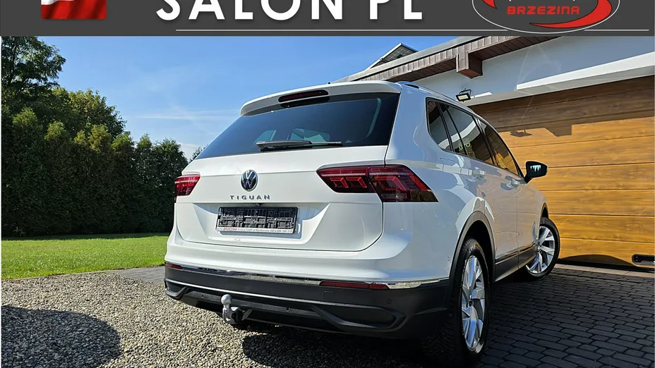 VOLKSWAGEN Tiguan -