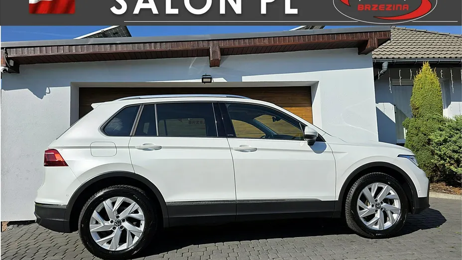 VOLKSWAGEN Tiguan -