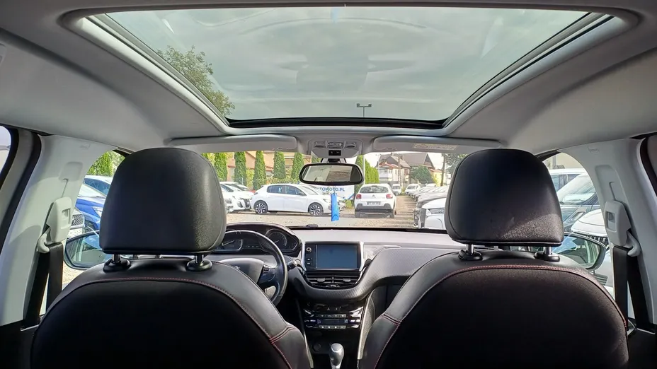 PEUGEOT 2008 -