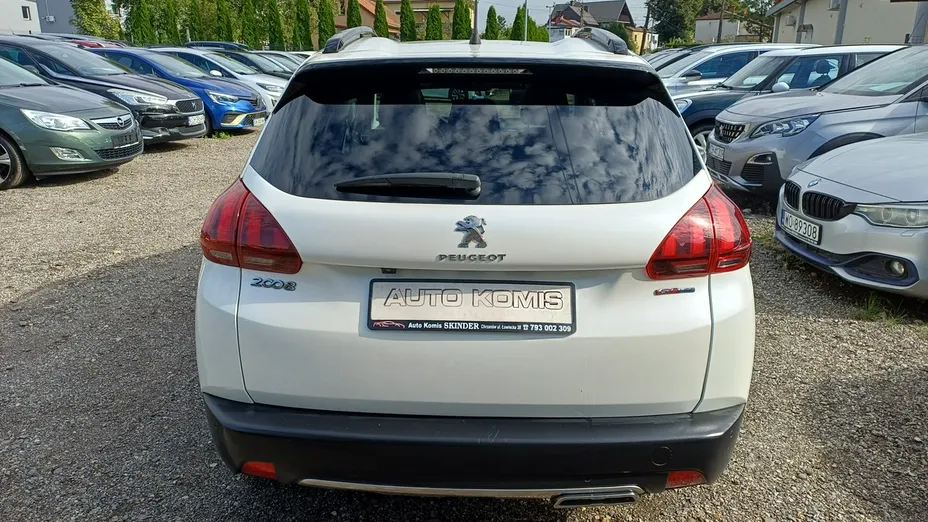 PEUGEOT 2008 -