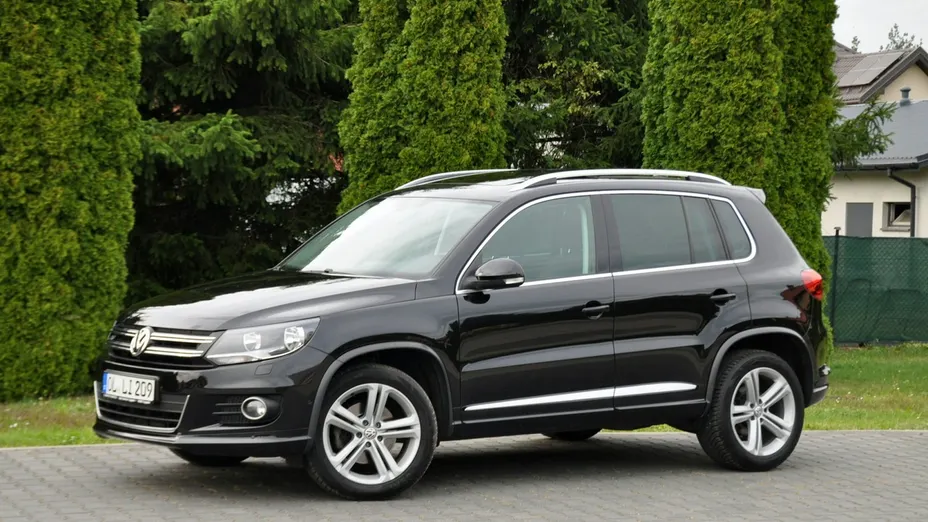 VOLKSWAGEN Tiguan -