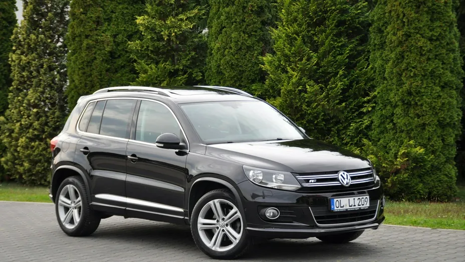 VOLKSWAGEN Tiguan -