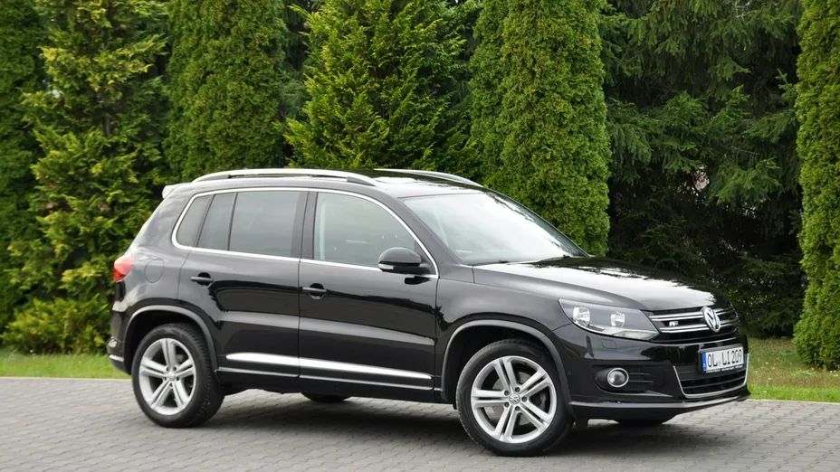 VOLKSWAGEN Tiguan -