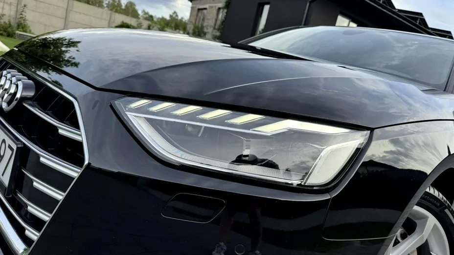 AUDI A4 Avant -