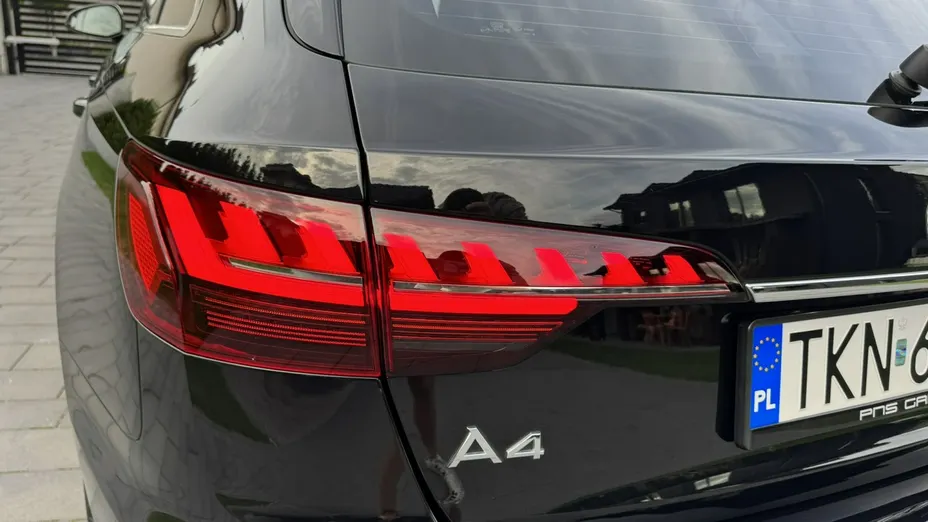 AUDI A4 Avant -