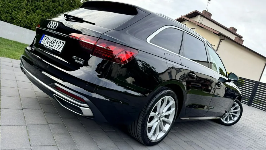 AUDI A4 Avant -