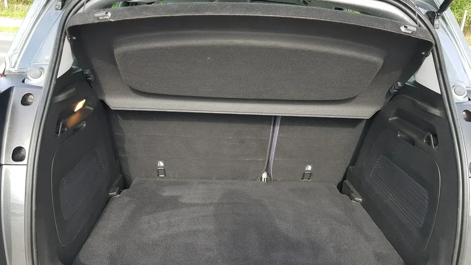 OPEL Crossland X -