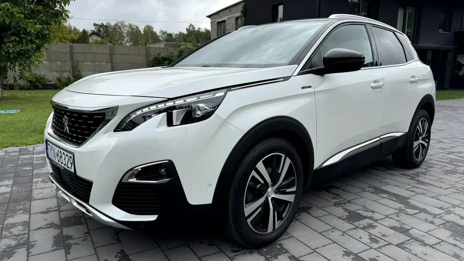 PEUGEOT 3008 -