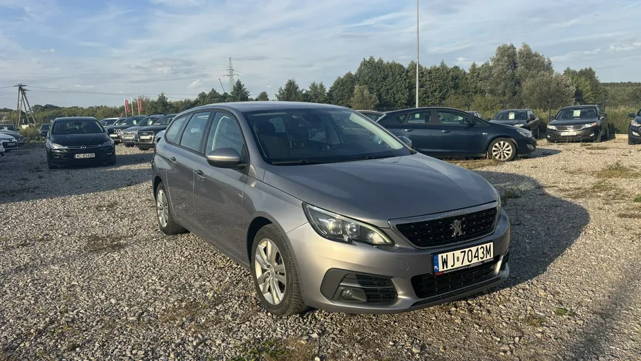 PEUGEOT 308 -