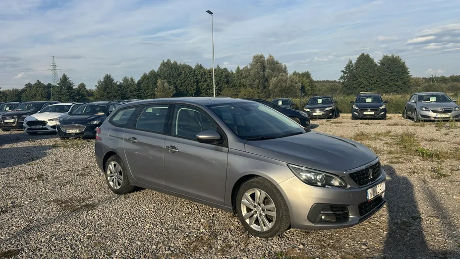 PEUGEOT 308 -
