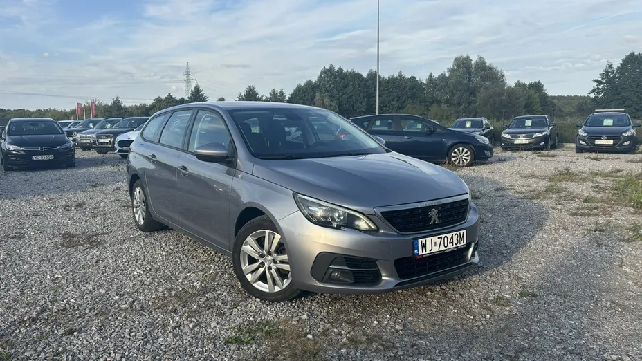 PEUGEOT 308 -