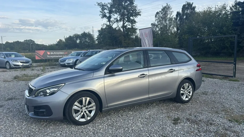 PEUGEOT 308 -