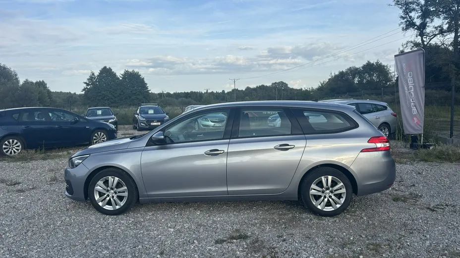 PEUGEOT 308 -