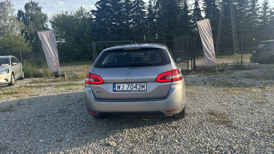 PEUGEOT 308 -