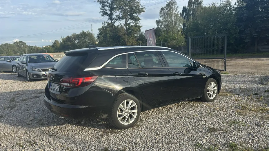 OPEL Astra -