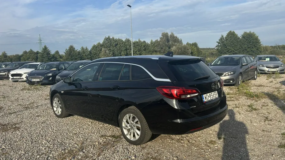 OPEL Astra -