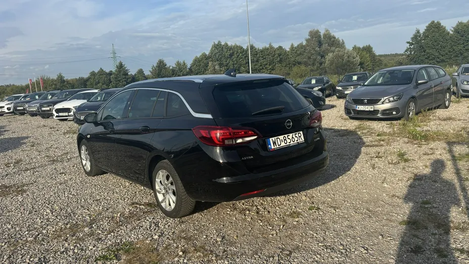 OPEL Astra -