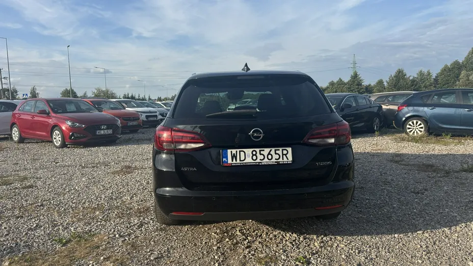 OPEL Astra -