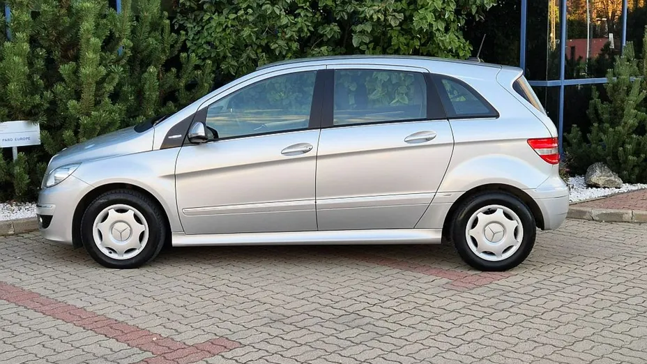 MERCEDES-BENZ B Klasa -