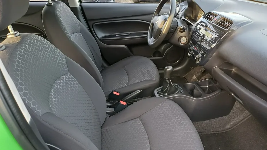 MITSUBISHI Space Star -