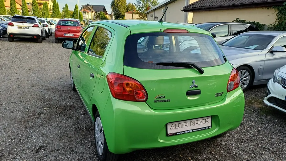 MITSUBISHI Space Star -