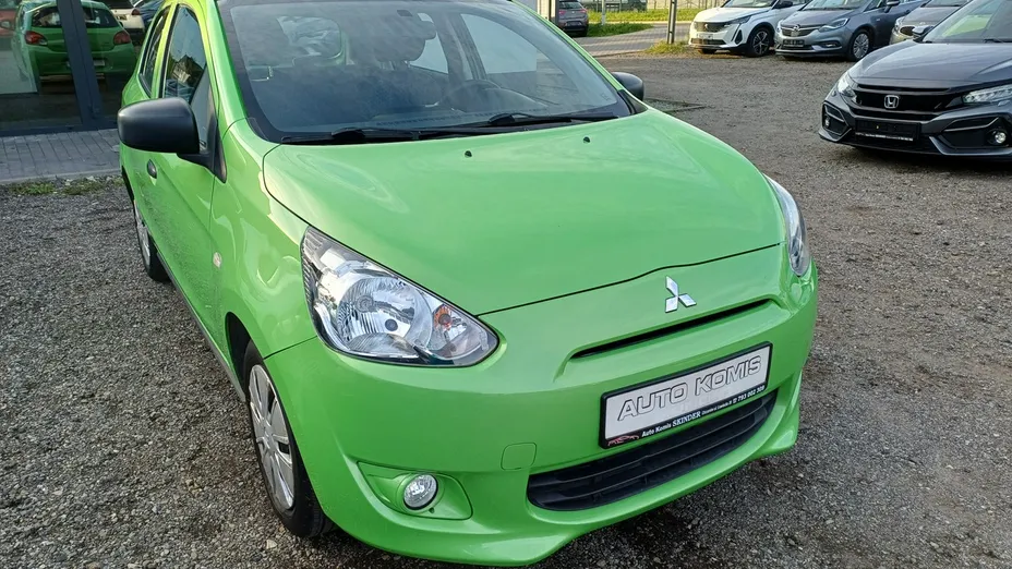 MITSUBISHI Space Star -