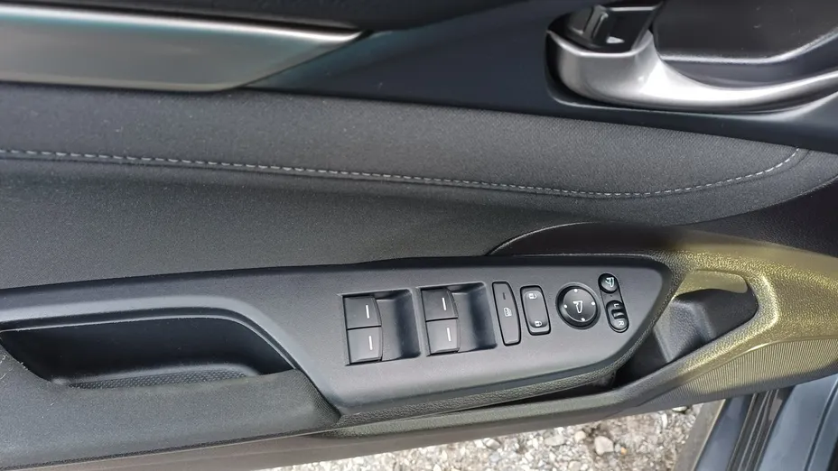 HONDA Civic -